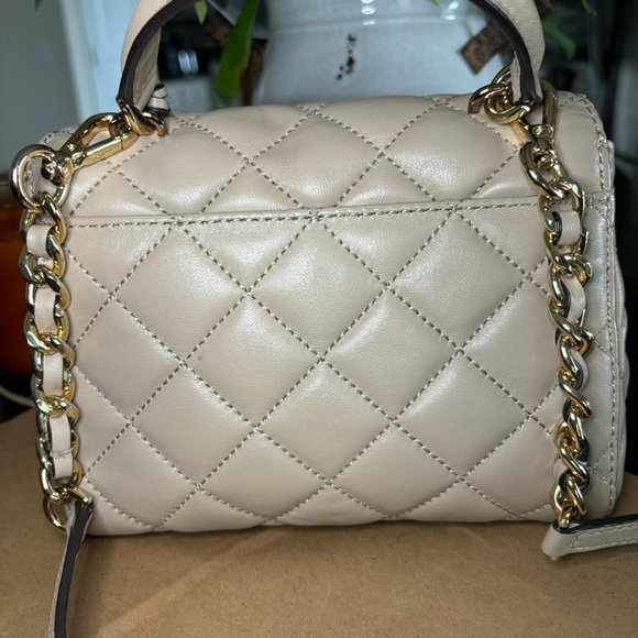 Michael Kors Leather quilted crossbody - Picture 2 of 4